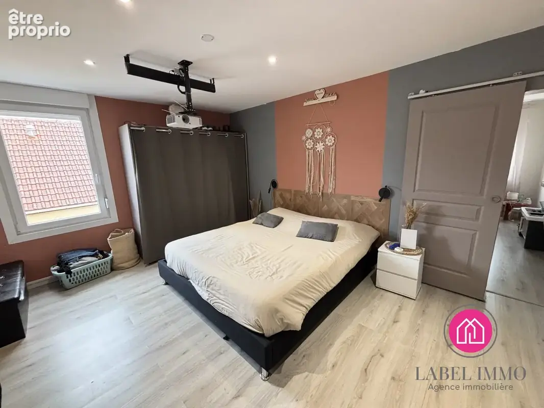Maison 9 pièces 205 m² à vendre à Wallers (59135) - photo 5