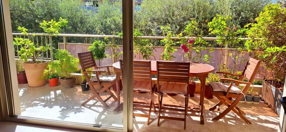 Appartement à CANNES