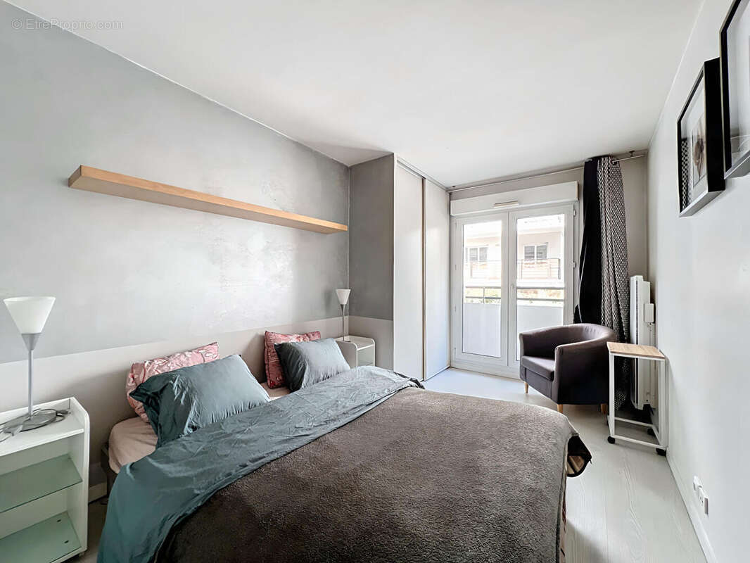 Appartement à SURESNES