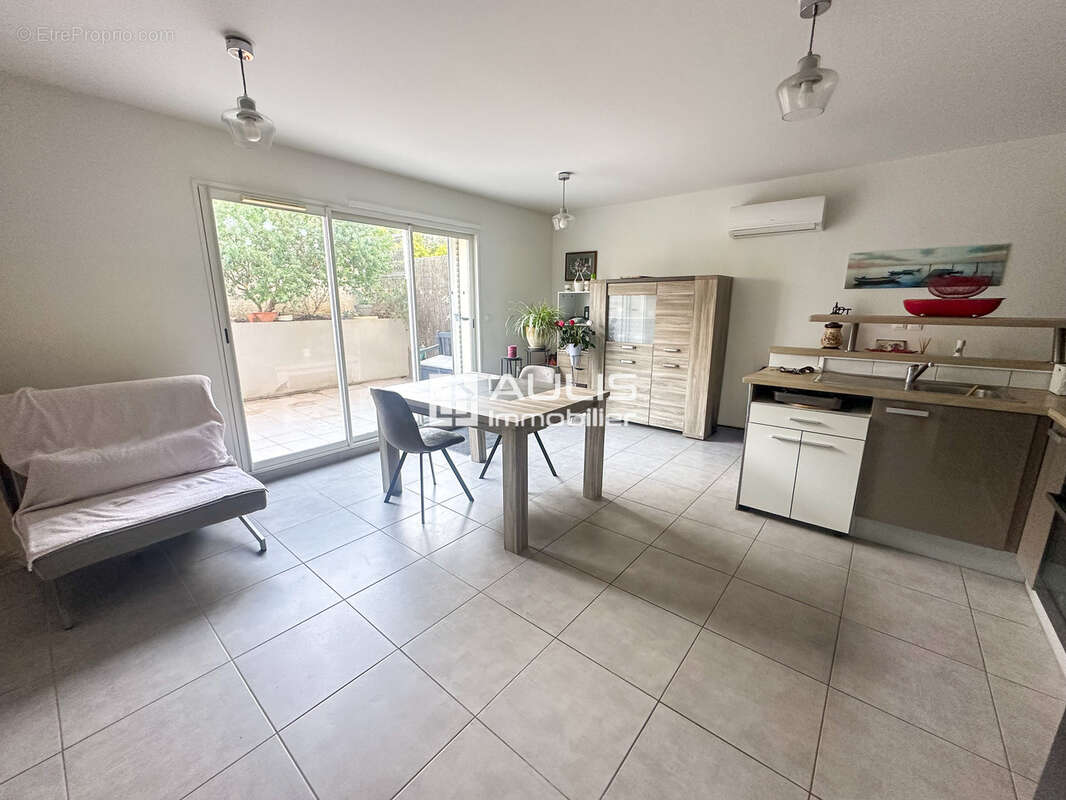 Appartement à FLEURY