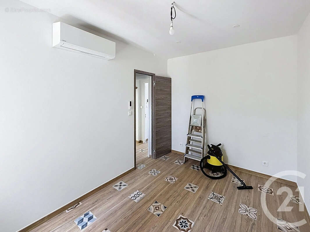 Maison 65 m² à Chateaurenard  - photo 8