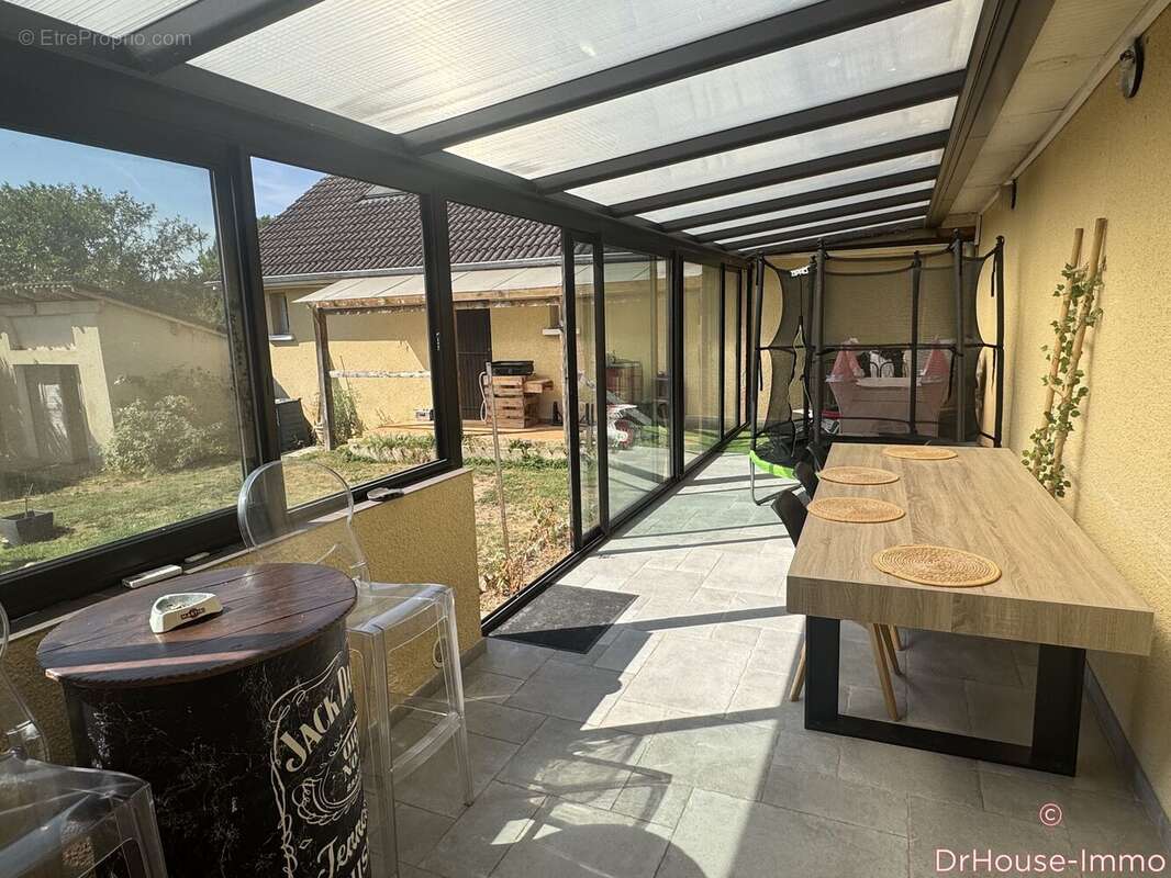 Maison 205 m² à Agonac  - photo 8