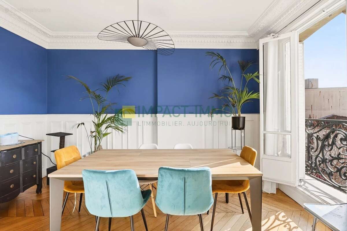 Appartement à COLOMBES