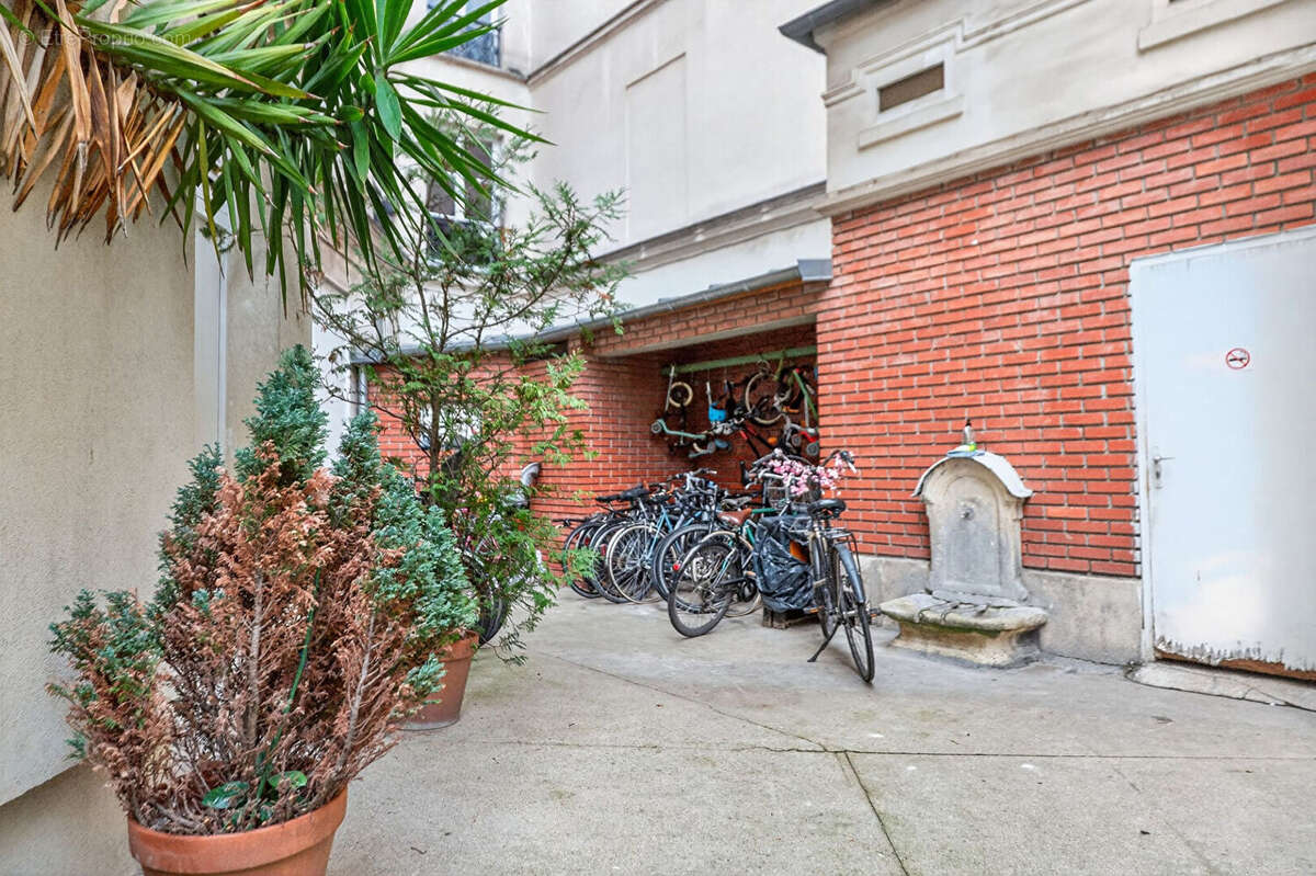 Appartement à PARIS-12E