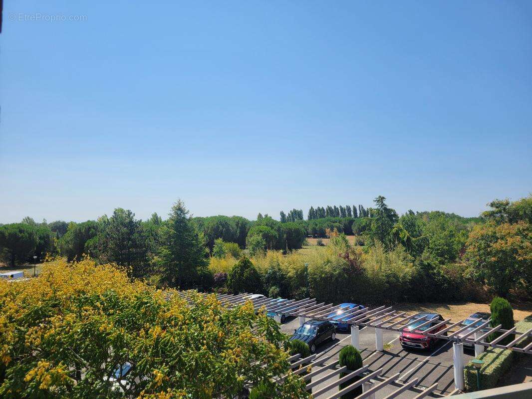 Appartement à FONSORBES