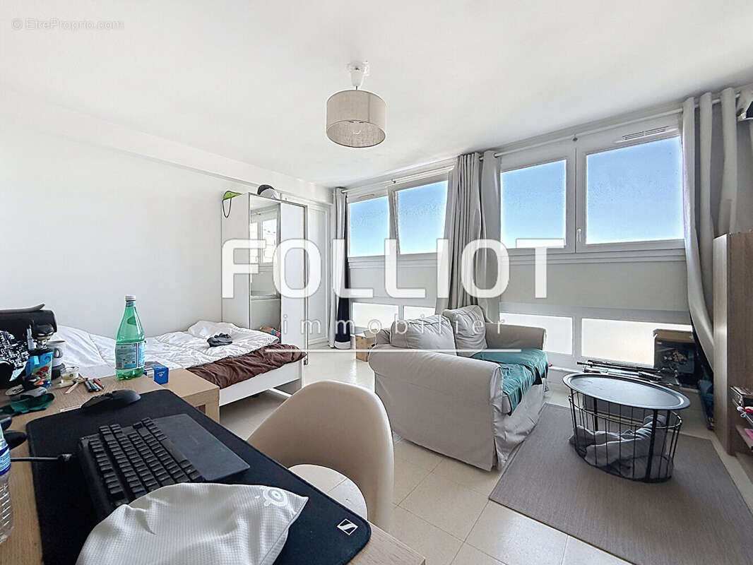 A vendre - Appartement 3 pièces à vendre à Hérouville Saint-Clair - Réf 147282 - photo 2