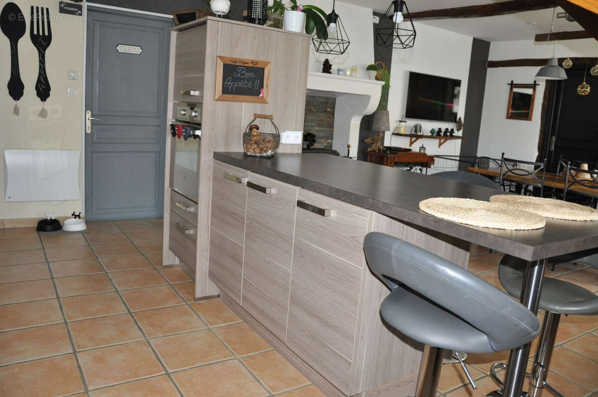 Maison à JALIGNY-SUR-BESBRE