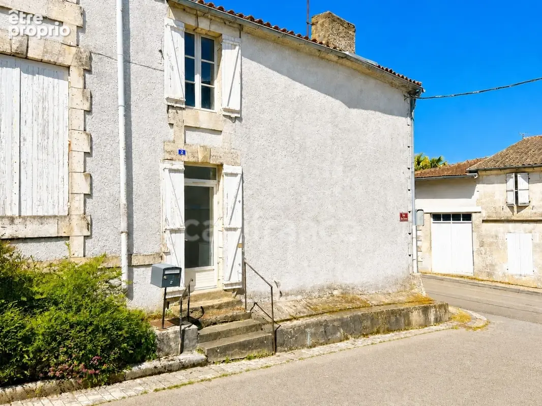 Le charme d’une maison en pierre, le potentiel d’une nouvelle histoire - Chevanceaux (17) - photo 10