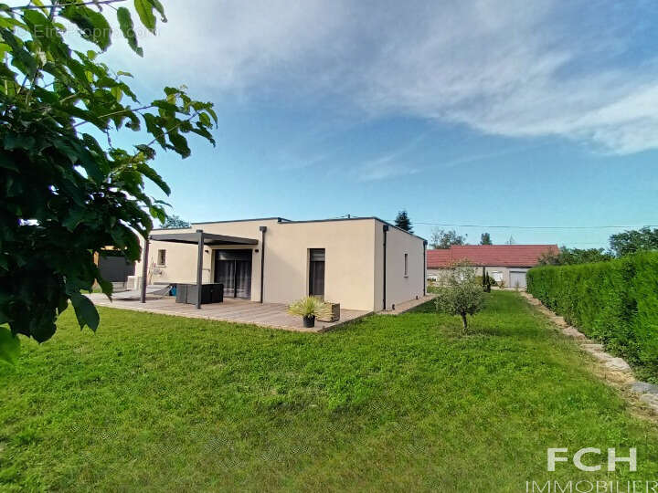 Maison à VENDAT