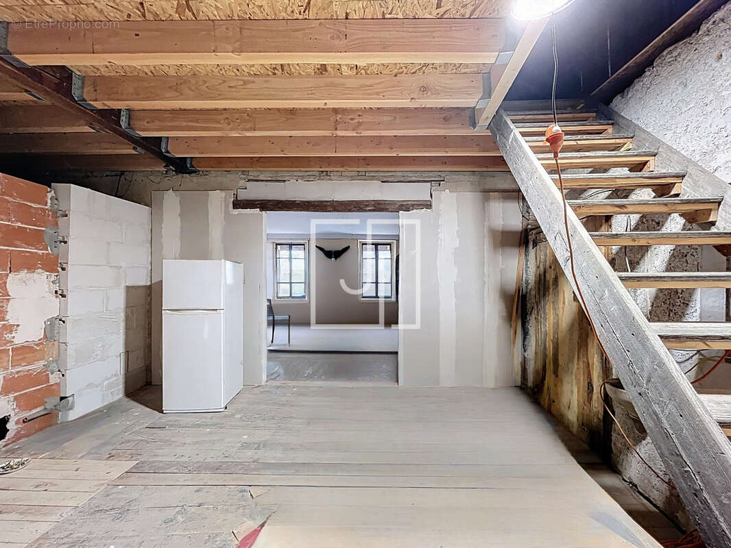 Appartement à SAINT-PAUL-SUR-UBAYE