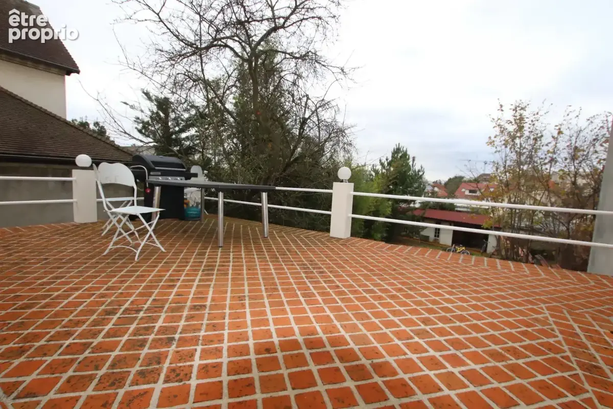 Maison 110 m² à Rueil-Malmaison  - photo 3