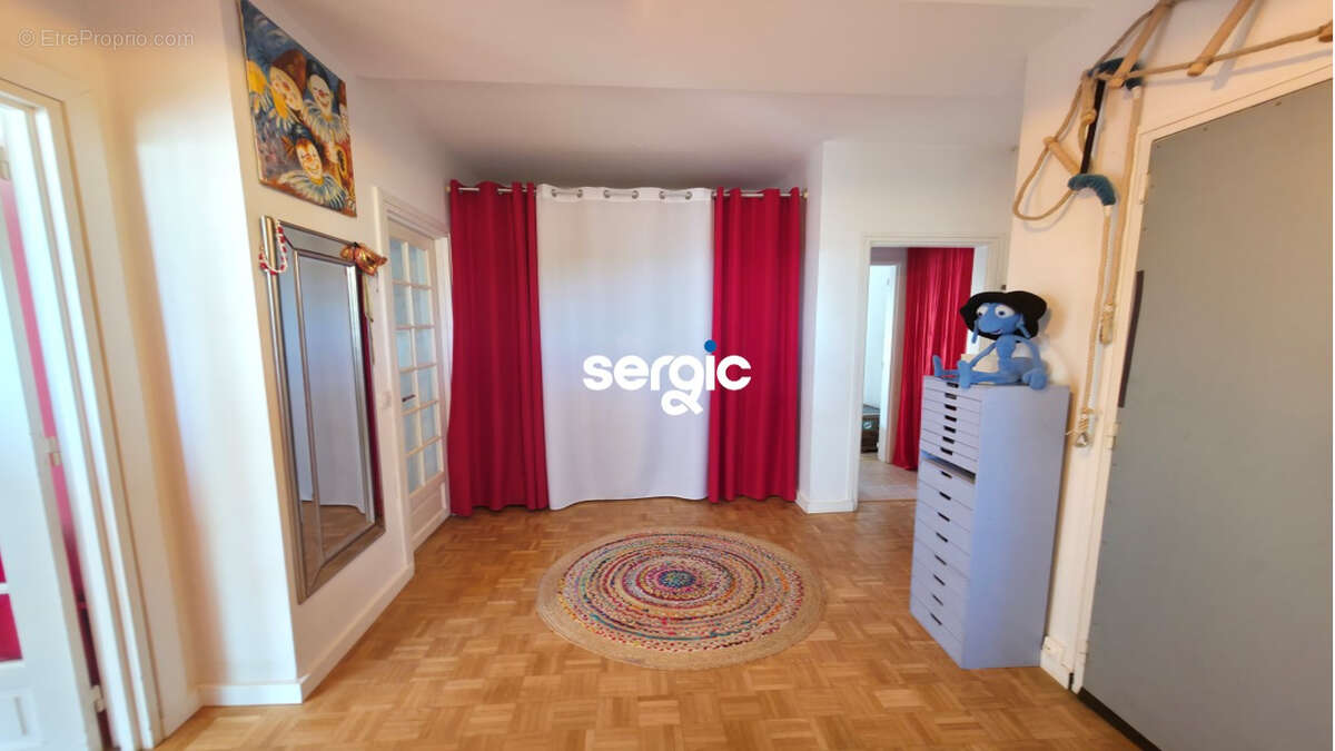 Appartement à CHATENAY-MALABRY