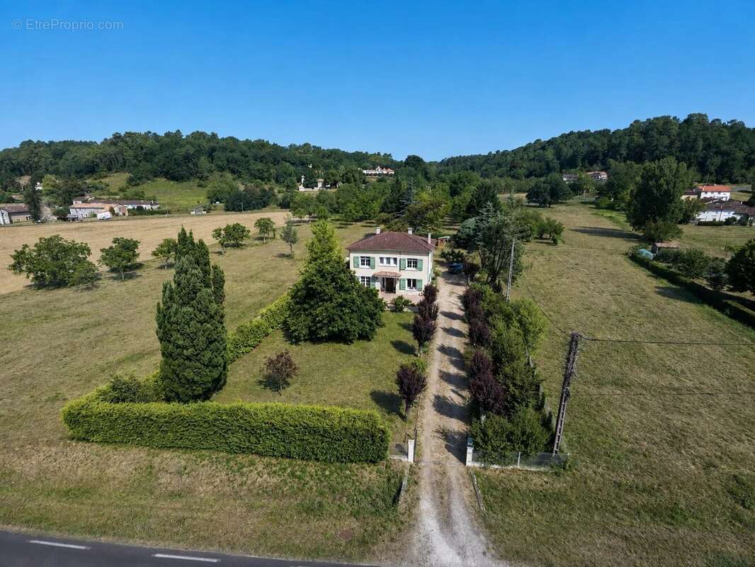 Belle Maison de 4 Chambres proche Perigueux et Bergerac ! - photo 20