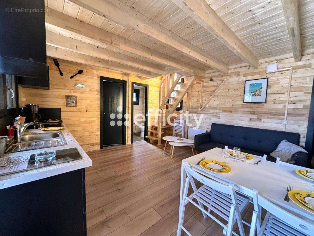 Maison à SAINT-PONS