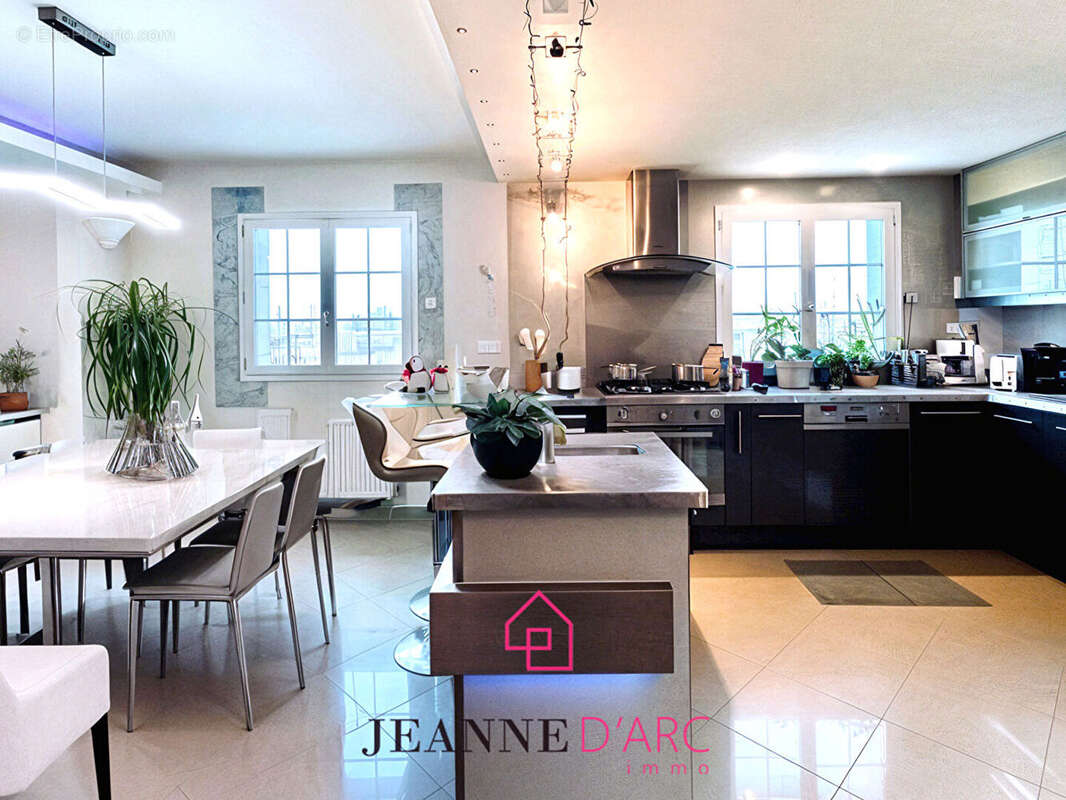 Maison à MOULINEAUX