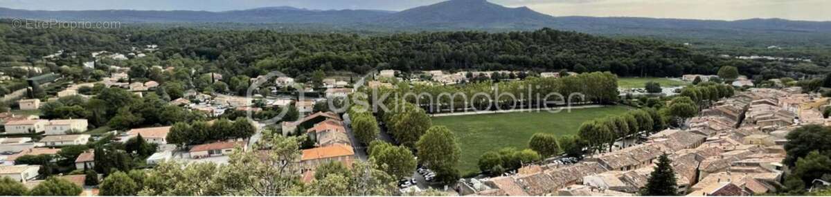 Venez Découvrir cette Demeure d’exception Plein Pied à JOUQUES, Village de l'arrière pays Aixois – L’art de vivre provençal dans - photo 28