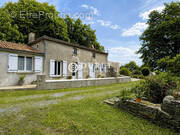 Maison à LA BOISSIERE-DU-DORE