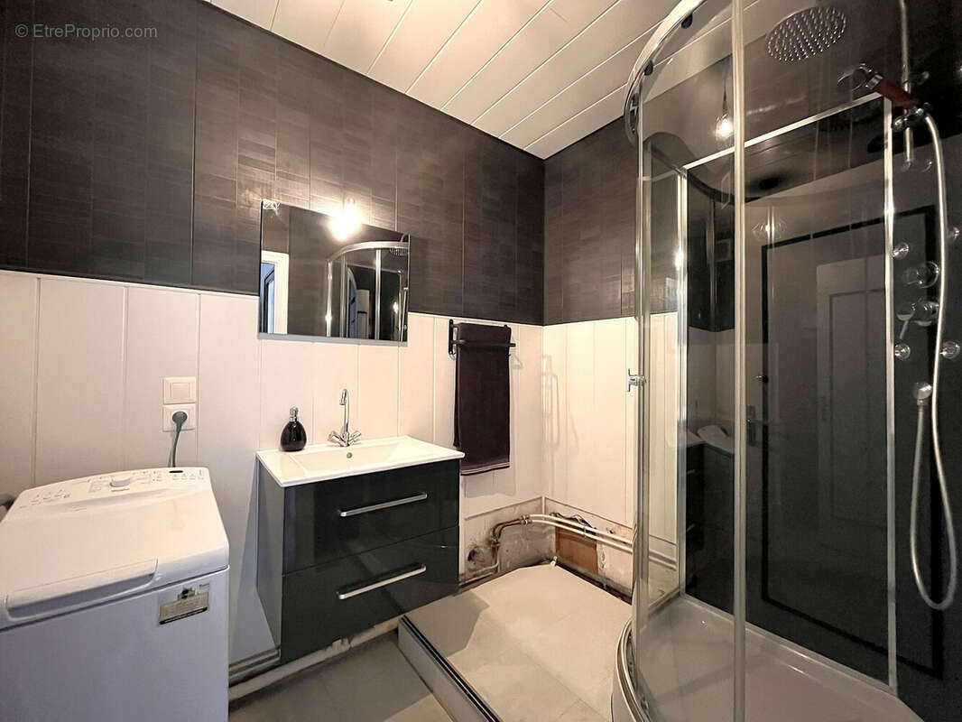 Appartement à CLUSES