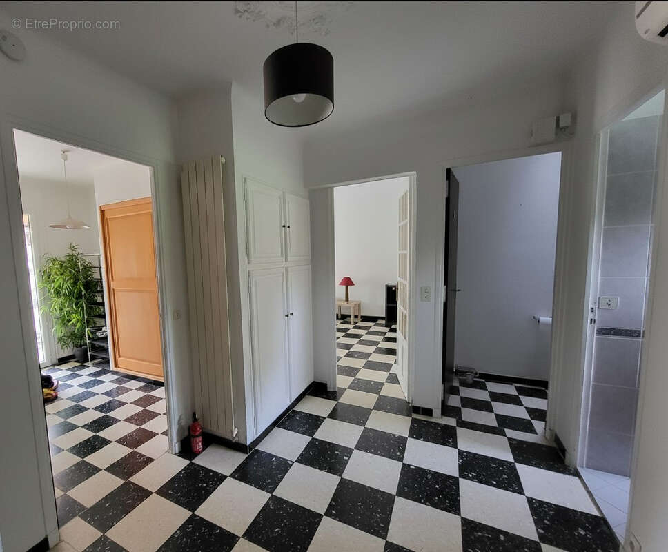 Maison à AVIGNON