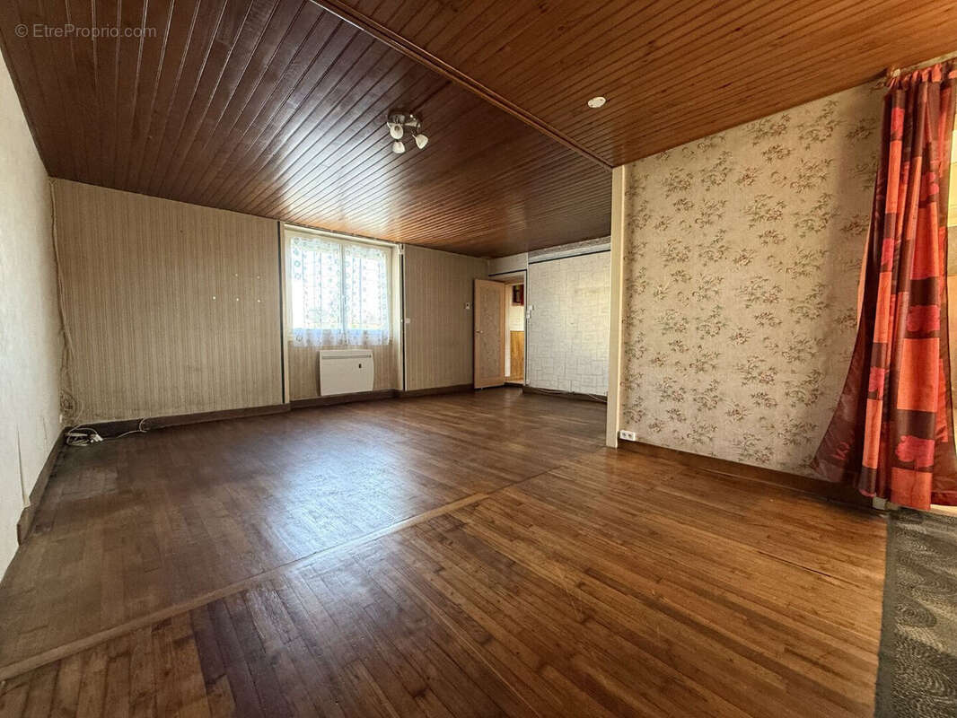 Photo 4 - Maison à OULMES