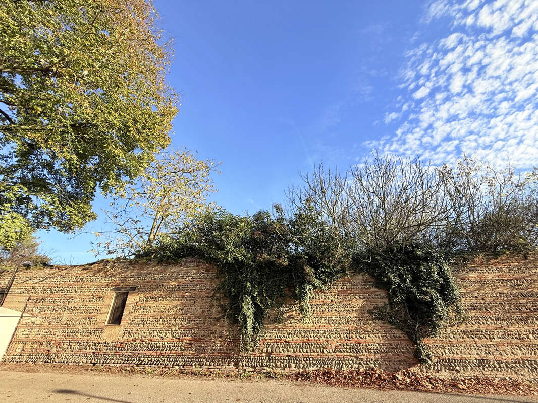 Appartement à LEVIGNAC