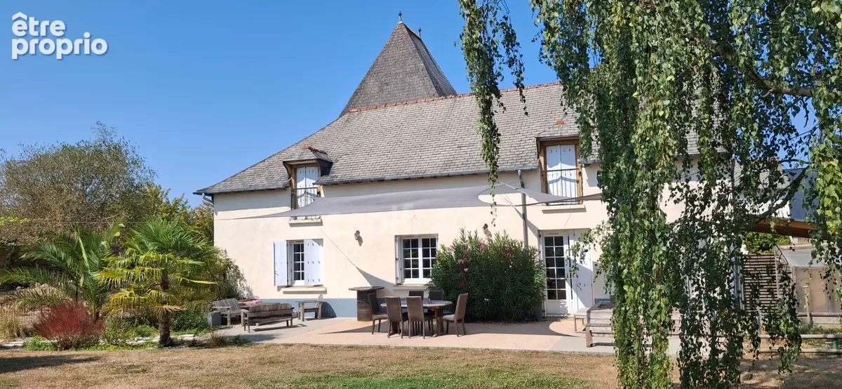Maison de caractère du XVIIIe classée Bâtiments de France T6 - 4 chambres et grandes dépendances à usage artisanal* - photo 11