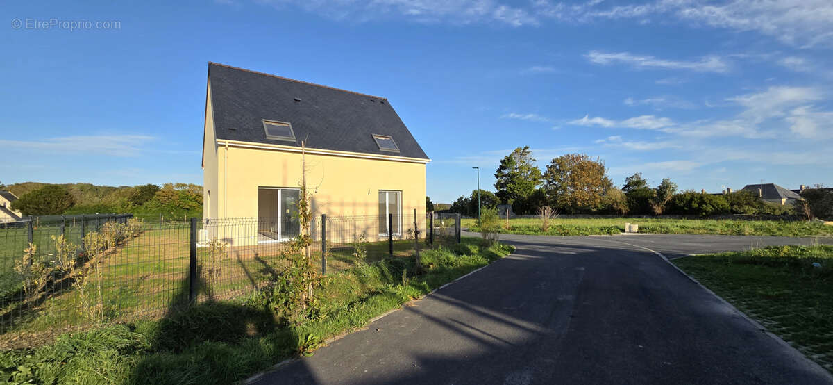 Maison à VIERVILLE-SUR-MER