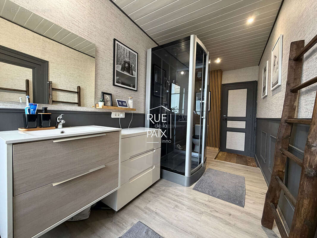 Maison à LA MOTHE-SAINT-HERAY