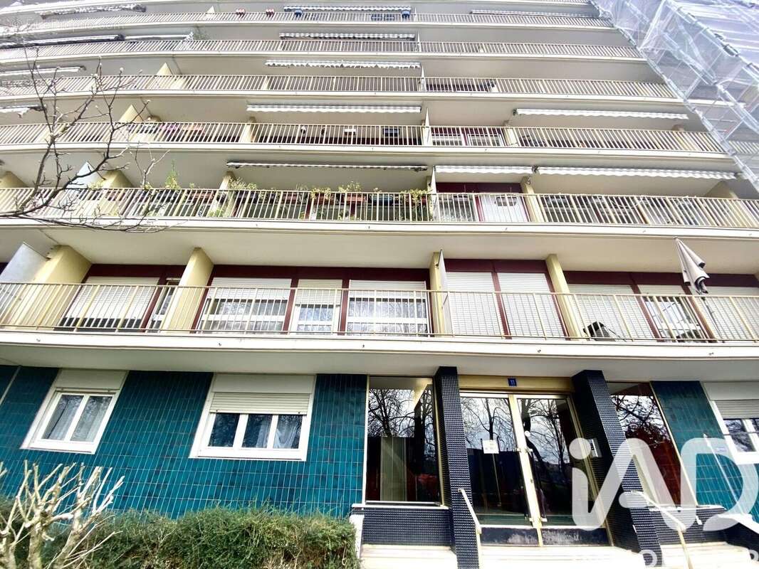 Photo 8 - Appartement à SAVIGNY-SUR-ORGE