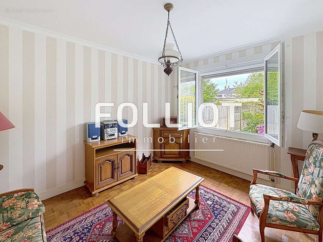 A VENDRE Avranches - Opportunité à saisir - photo 3