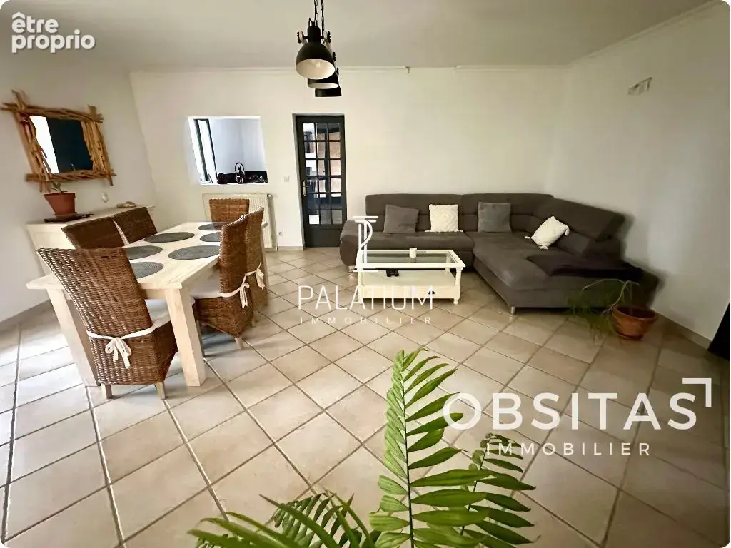 Maison à MANE