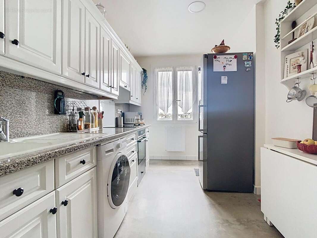 Photo 9 - Appartement à OZOIR-LA-FERRIERE