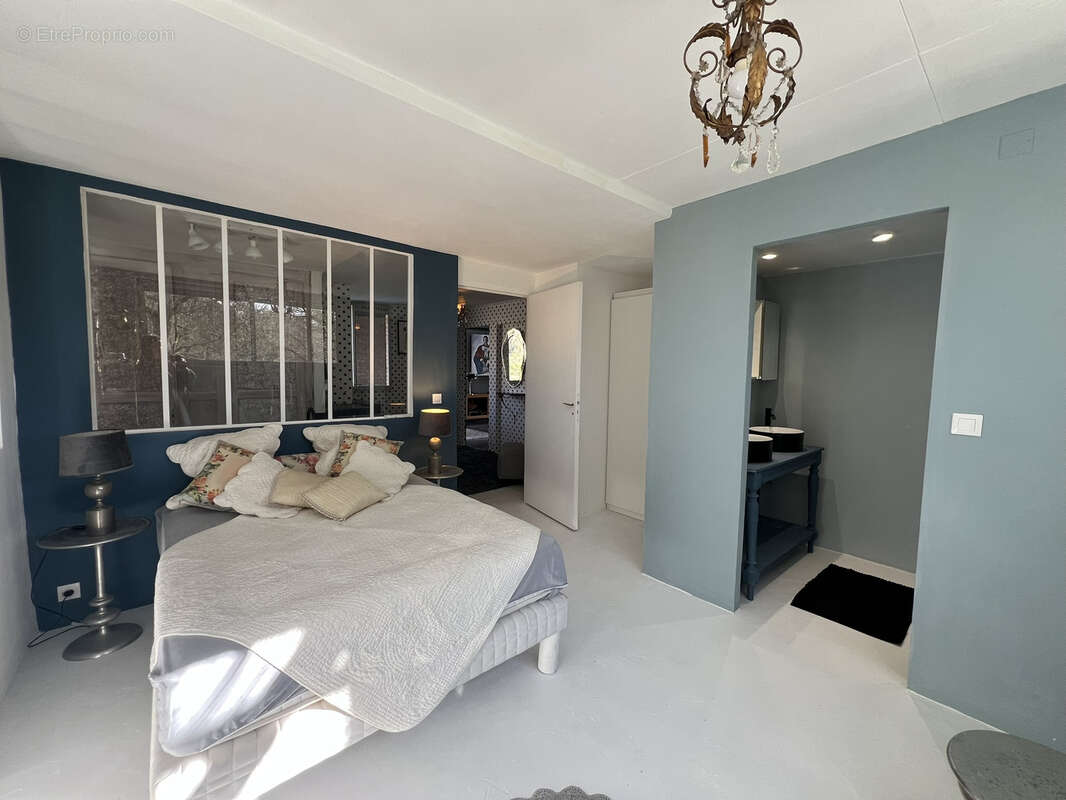 Maison à COSNE-COURS-SUR-LOIRE