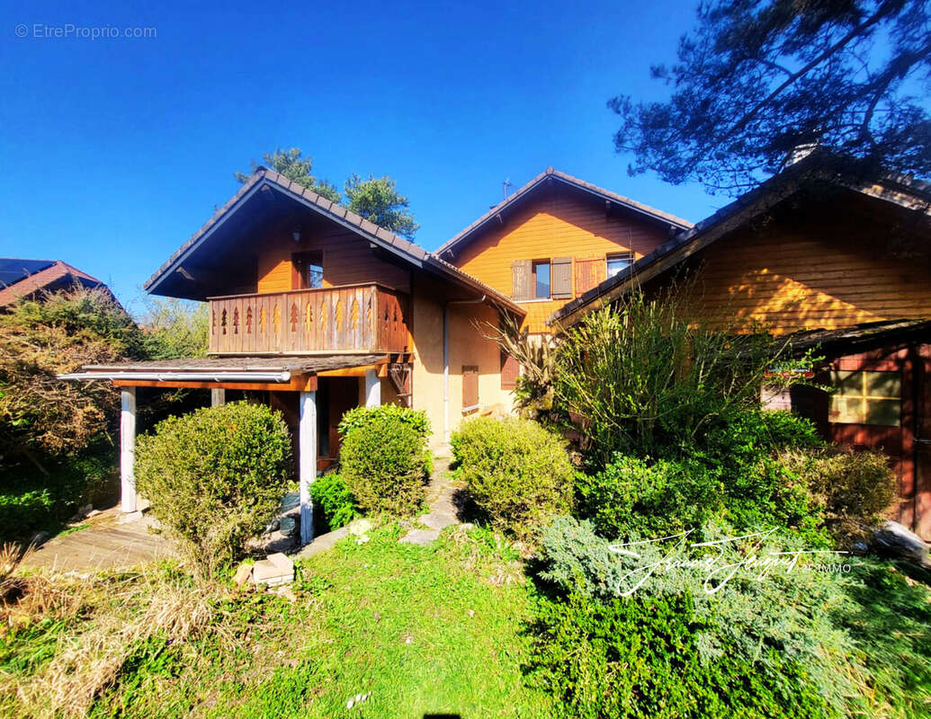 Maison à SAINT-JORIOZ