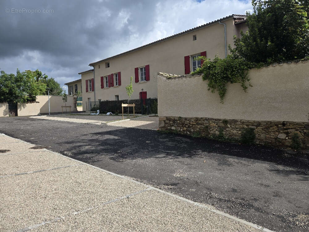 Appartement à CHAPONOST
