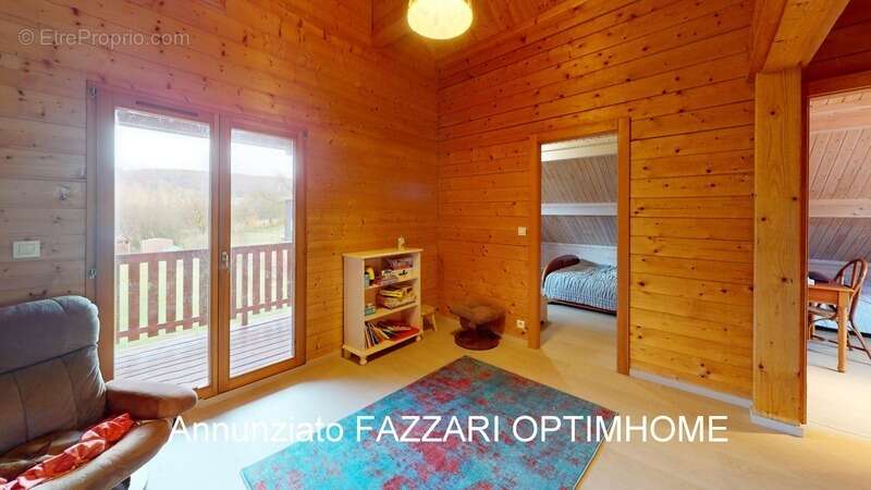 Maison à CHARENCY-VEZIN