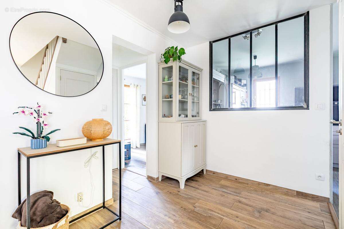 Maison à NEUILLY-SOUS-CLERMONT