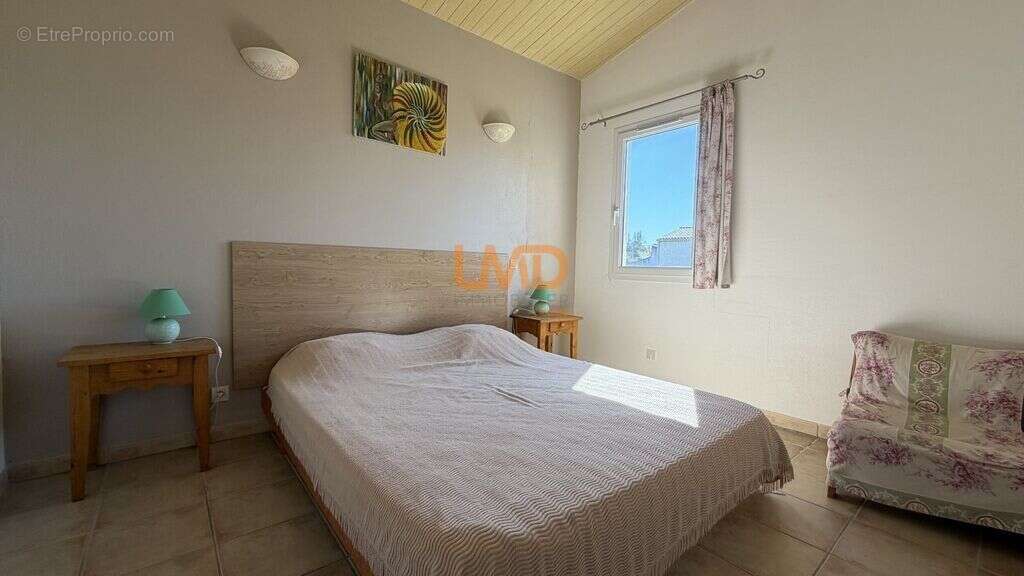 Domaine avec gîtes + villa de standing + 7 000 m² constructibles - photo 18