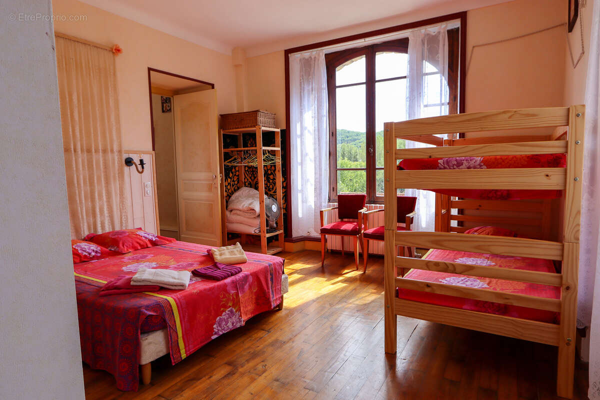 Maison à SAINT-VINCENT-DE-COSSE