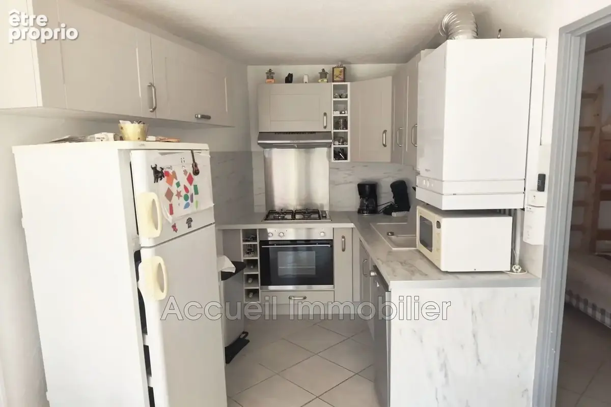 Appartement 3 pièces 52 m² à vendre à Le Grau-Du-Roi (30240) - photo 2