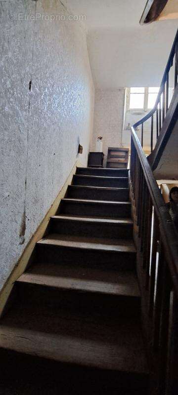 Appartement à JUILLAC