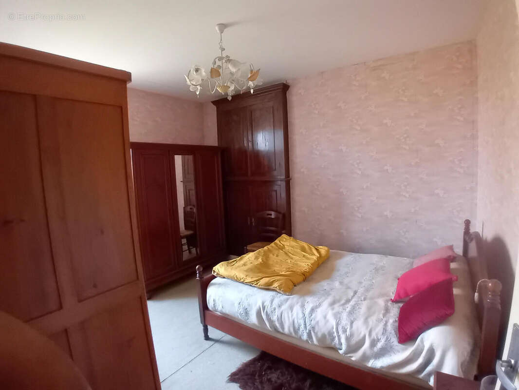 chambre 2 - Maison à CATUS