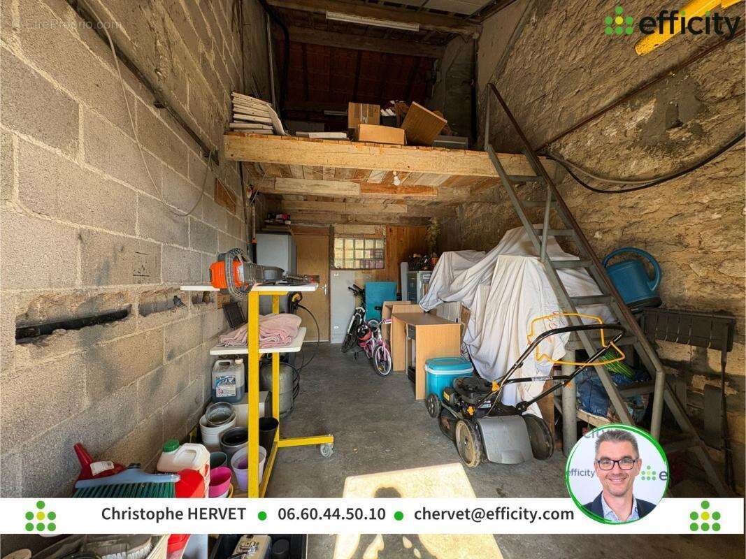 Maison à MAGNAC-SUR-TOUVRE