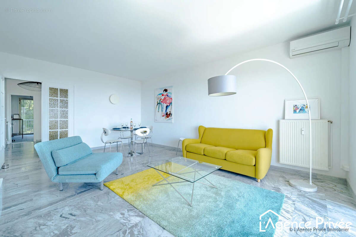 Appartement à CAGNES-SUR-MER