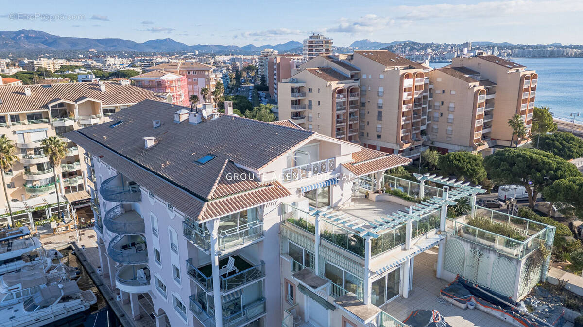 Appartement à FREJUS