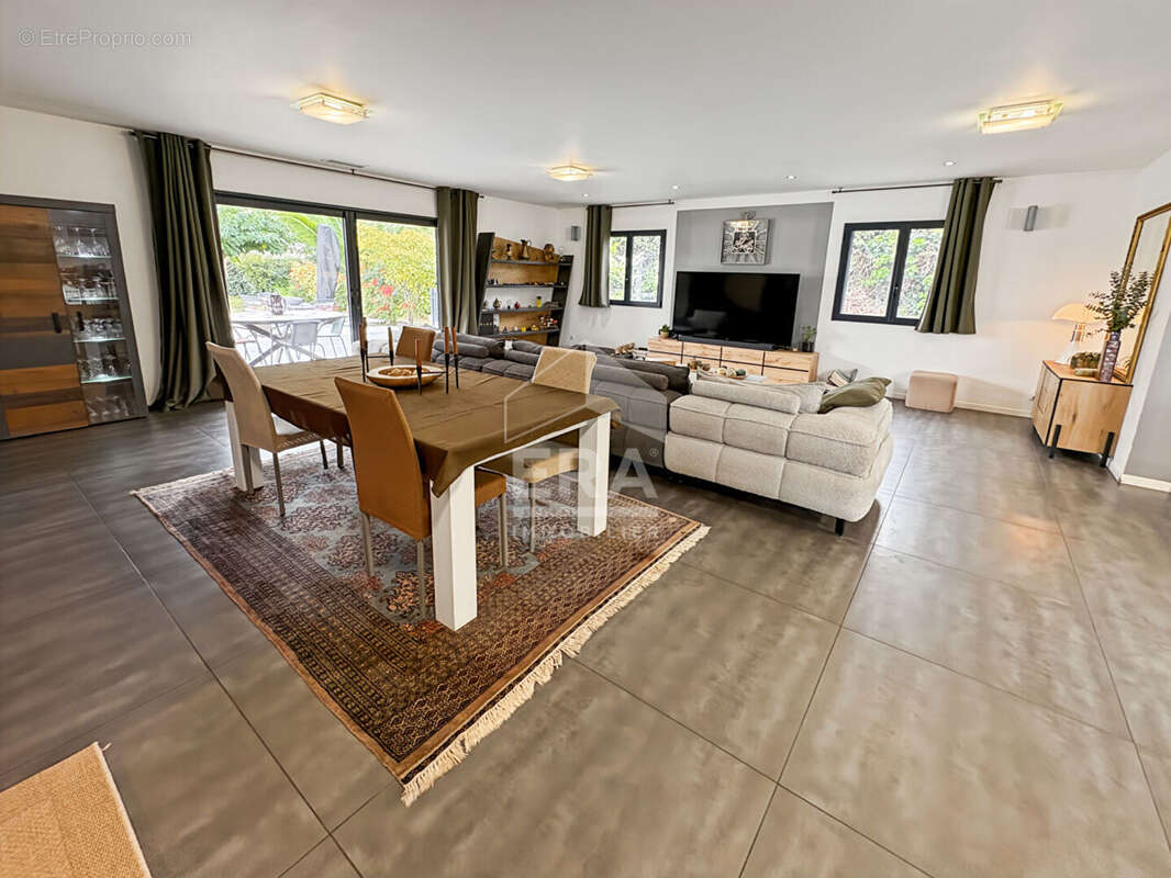 Maison à SEPTEMES-LES-VALLONS