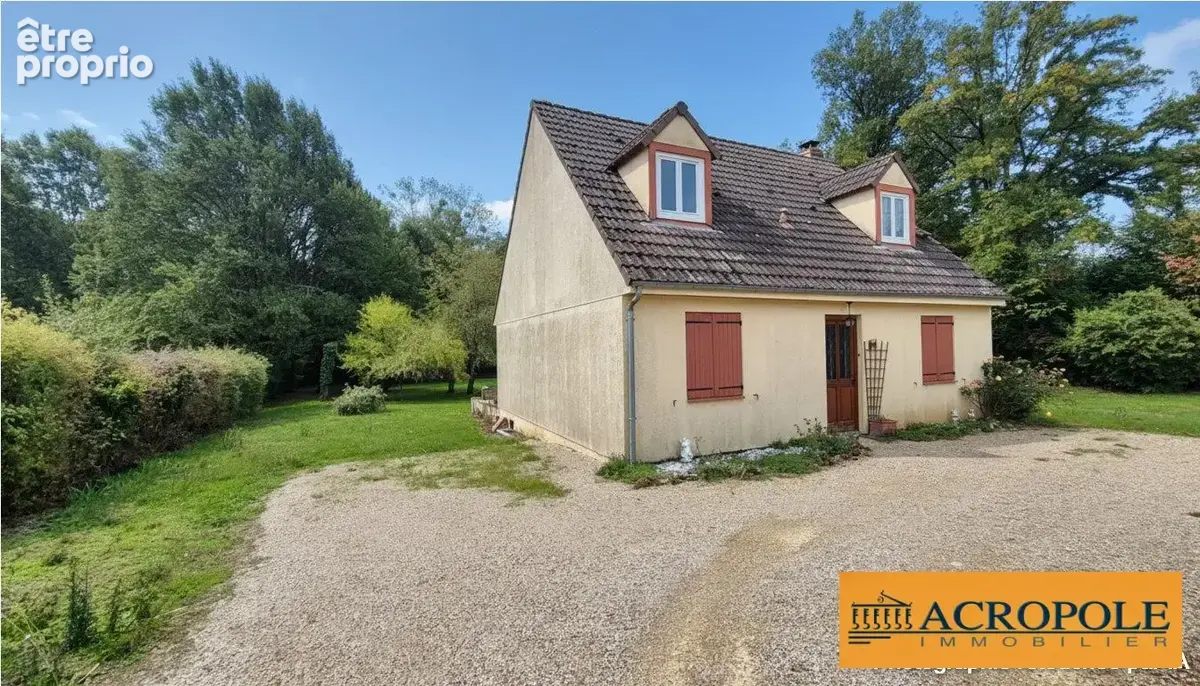 Maison 5 pièces 111 m² à vendre à Santranges (18240) - photo 1
