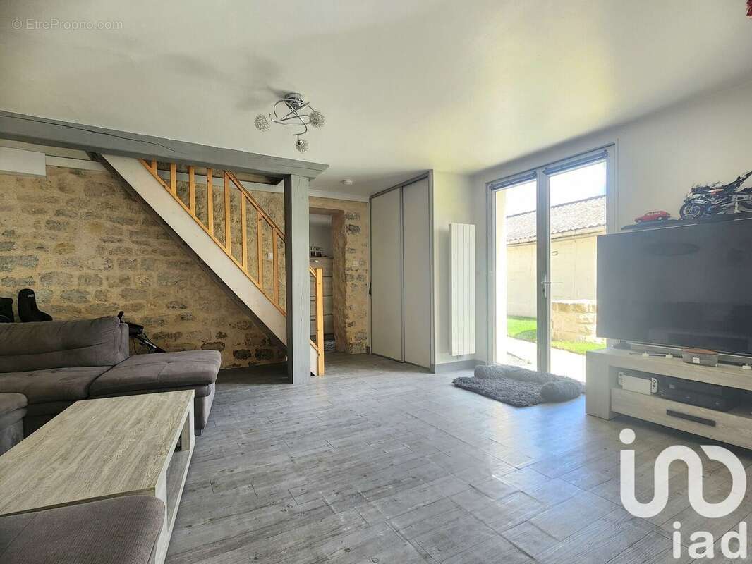 Photo 2 - Maison à BORAN-SUR-OISE