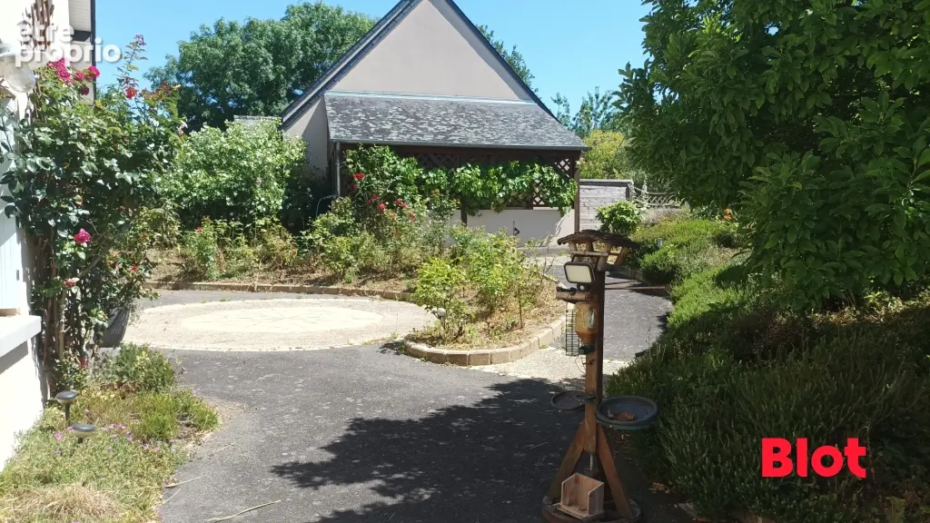 Maison 6 pièces 156 m² à vendre à Saint-Sulpice-La-Foret (35250) - photo 8