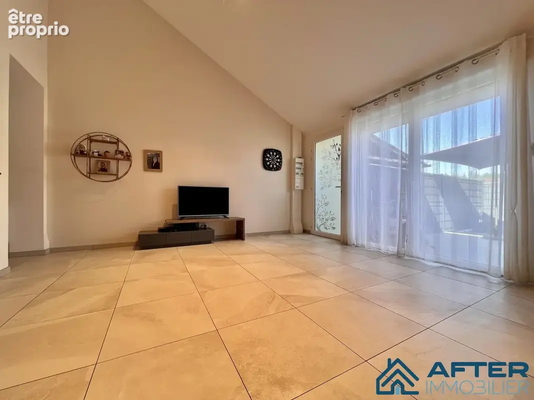 Appartement 78 m² à Deyvillers  - photo 4